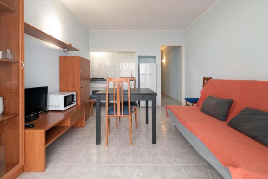 Apartamentos Denis Кастельдафелс Екстер'єр фото